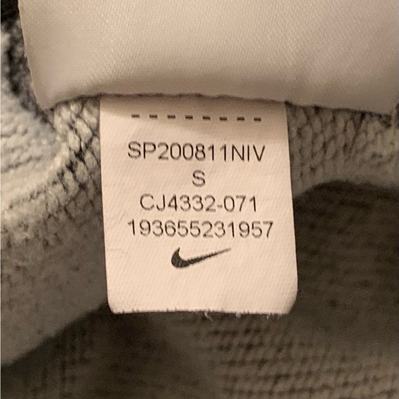 ☁ NIKE DRI-FIT MENS DUAL POCKET GREY RUNNING JOGGING PANT SHORTS - SIZE SMALL ☁ - Picture 7 of 8